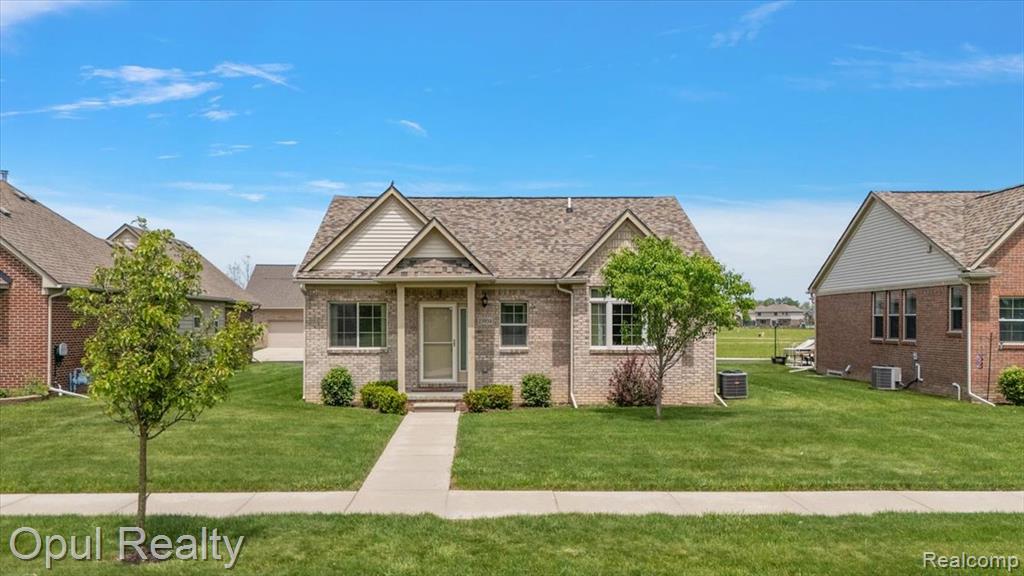 23934 Meadows Avenue Property Photo 1