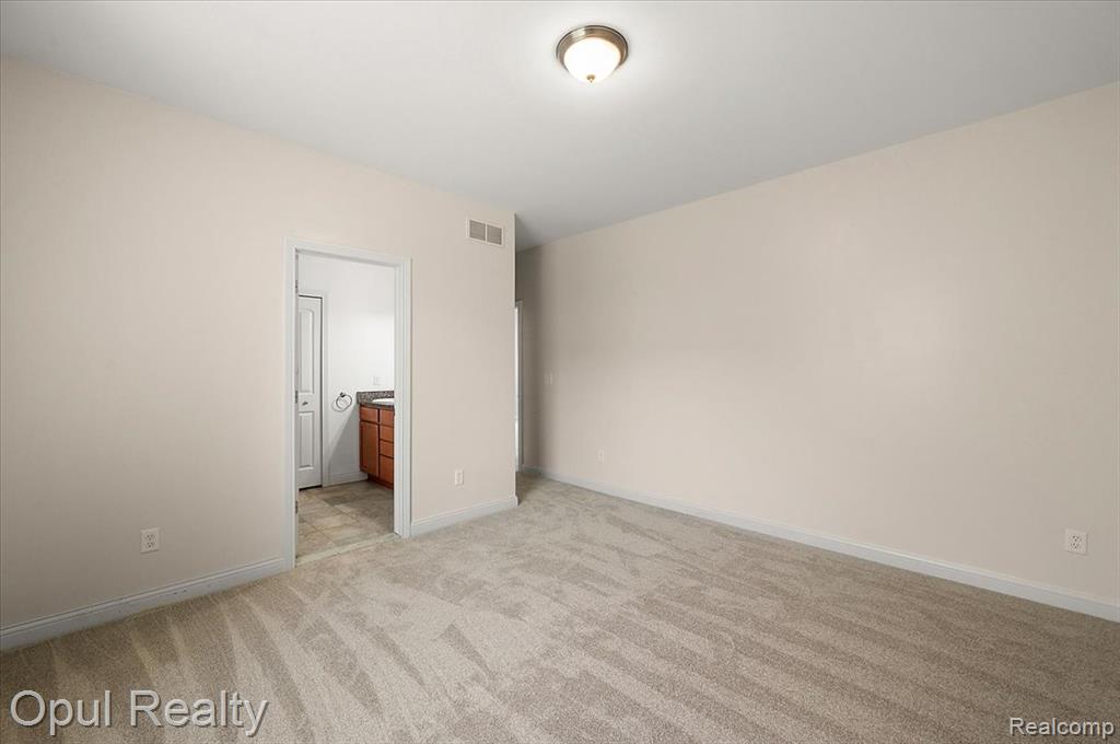 23934 Meadows Avenue Property Photo 23