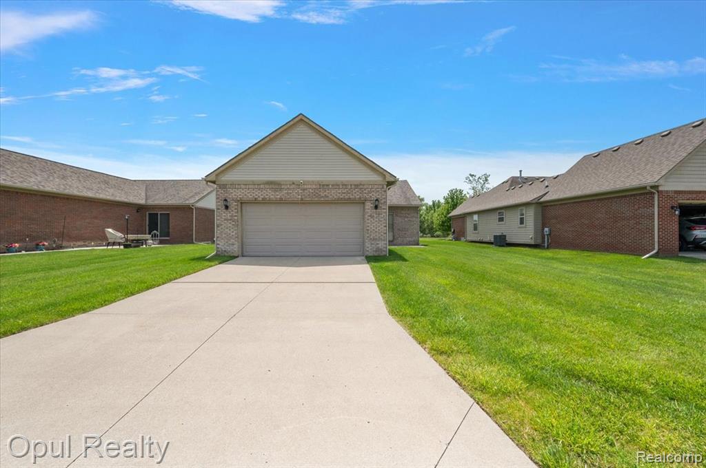 23934 Meadows Avenue Property Photo 37