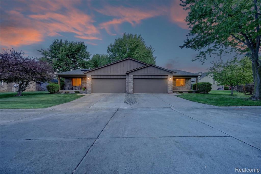 17225 Jed Court Property Photo 1