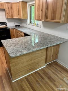 759 Geneva Property Photo 25