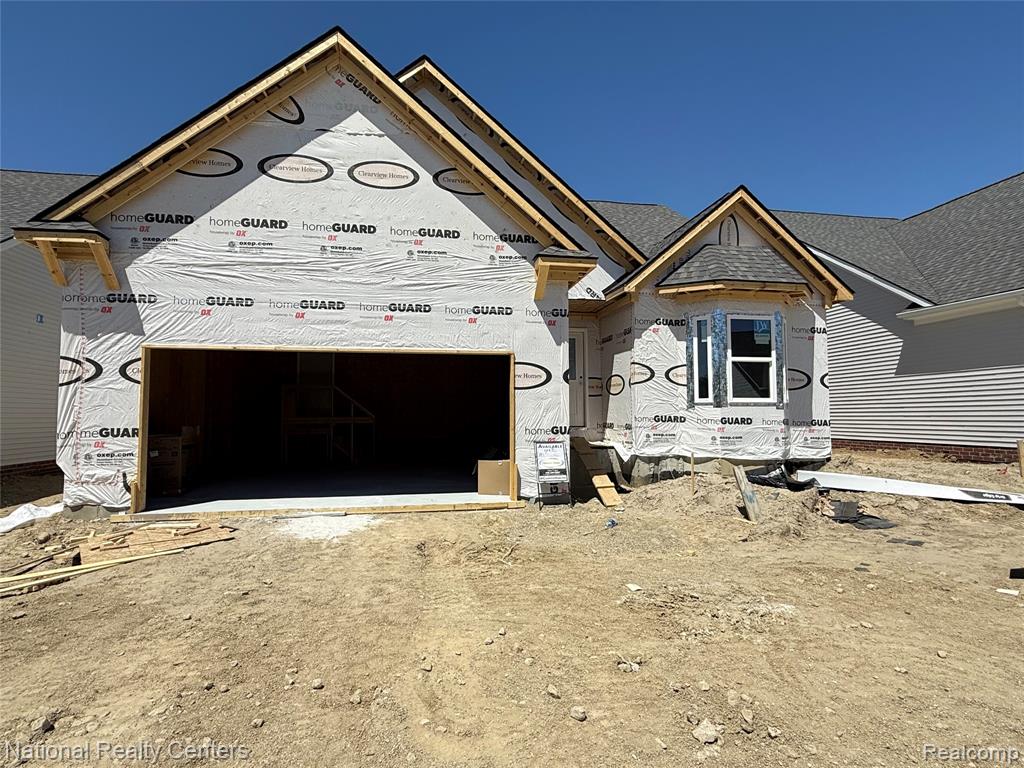 305 Devonshire Drive Property Photo 2