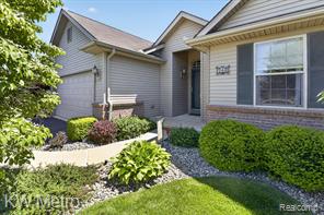 717 Koreys Circle Property Photo 2