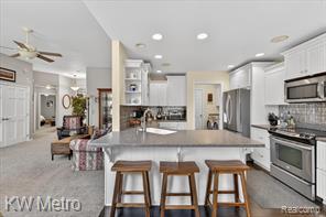 717 Koreys Circle Property Photo 7