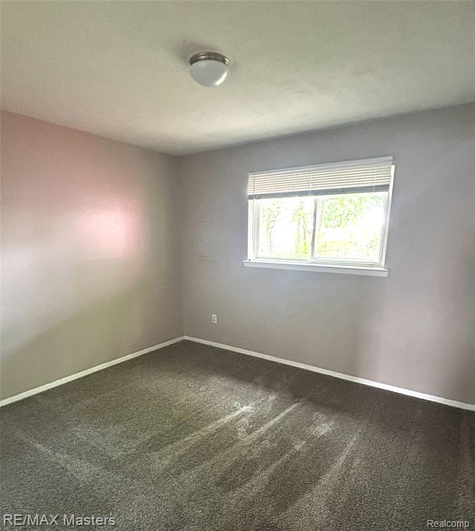 4210 Hazel Avenue Property Photo 4