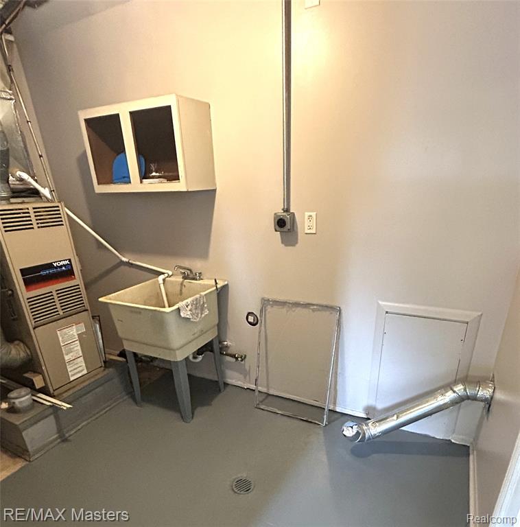 4210 Hazel Avenue Property Photo 12