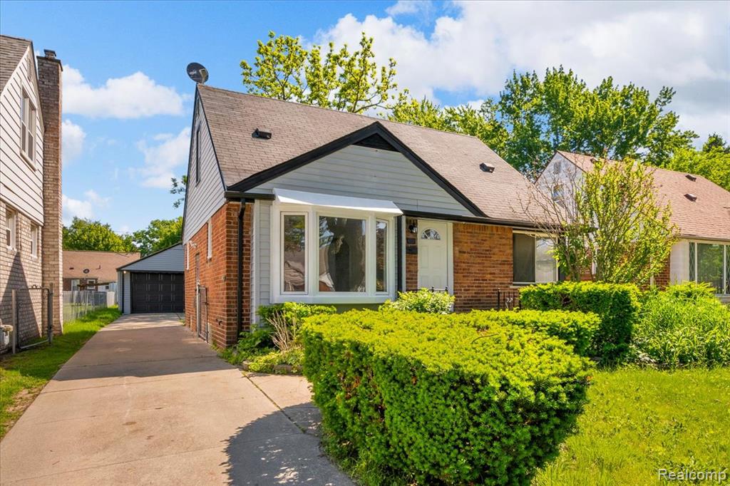 769 Sherbourne Street Property Photo 1
