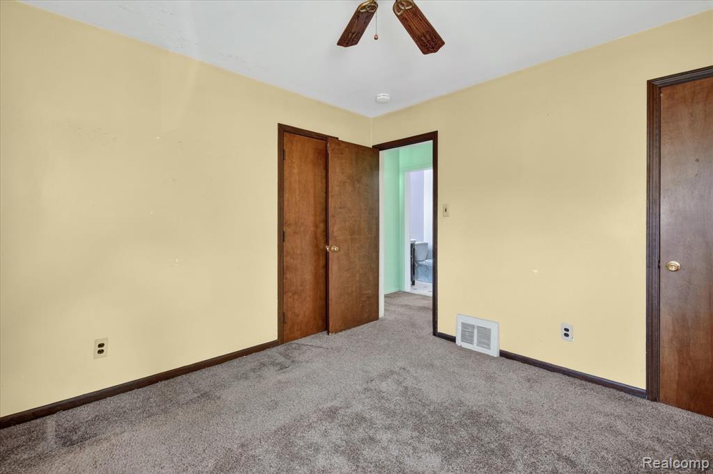 33953 Glover Street Property Photo 21