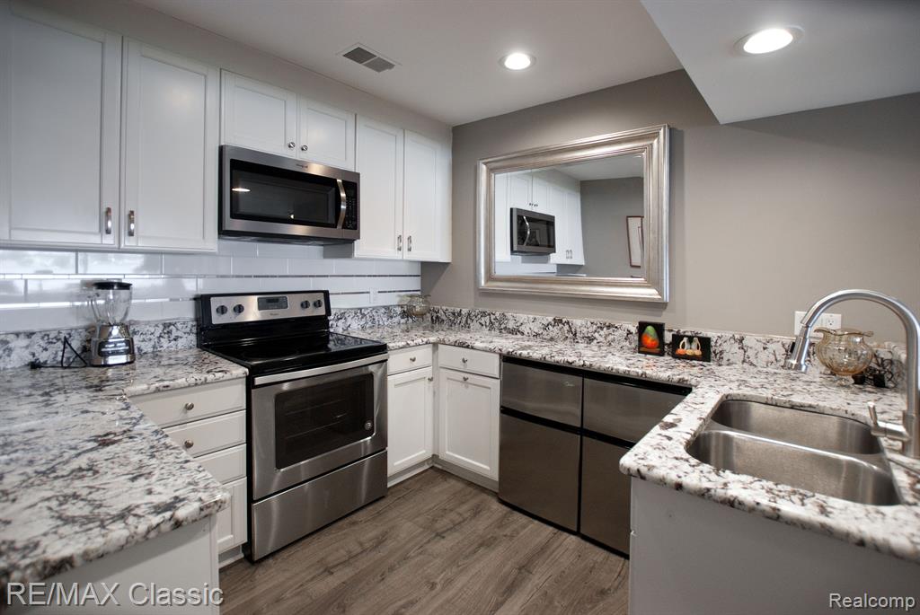 826 Wolverine Drive Property Photo 35