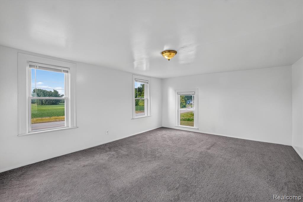 5660 Tittabawassee Road Property Photo 26