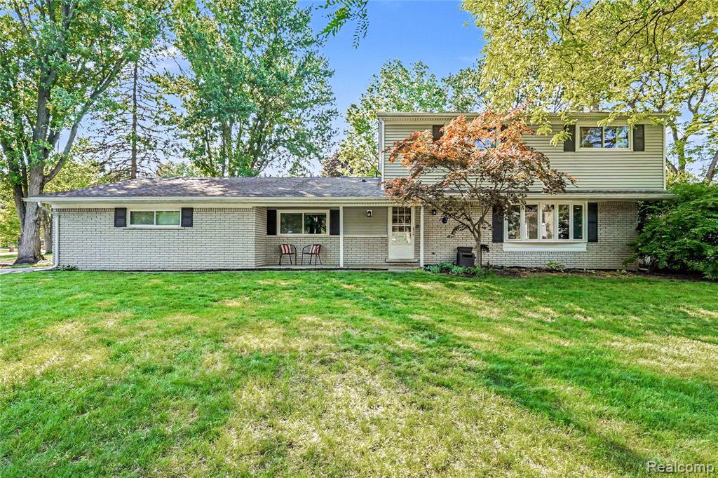 6275 Westmoor Drive