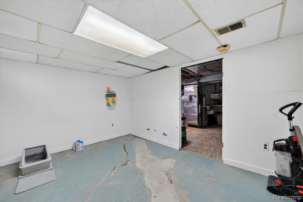 39700 Manor Drive Property Photo 27