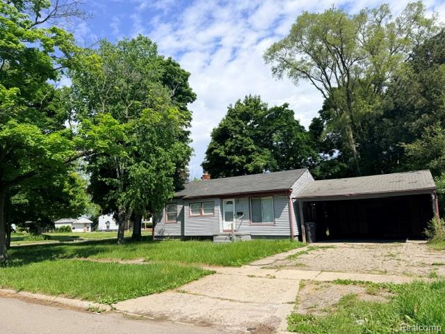 4701 Birchcrest Drive Property Photo 2
