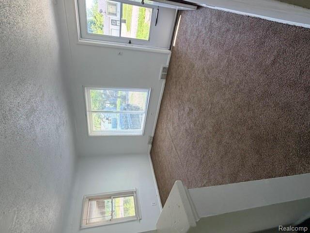 4701 Birchcrest Drive Property Photo 3