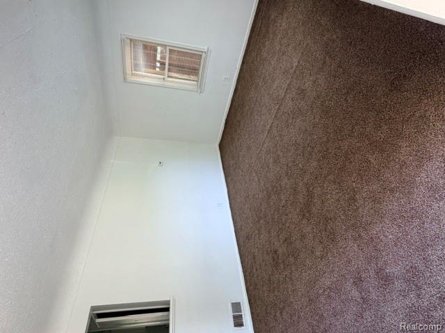 4701 Birchcrest Drive Property Photo 4