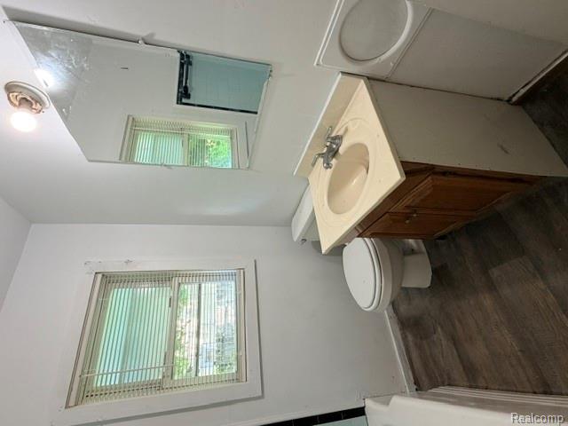 4701 Birchcrest Drive Property Photo 5