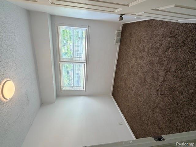 4701 Birchcrest Drive Property Photo 9