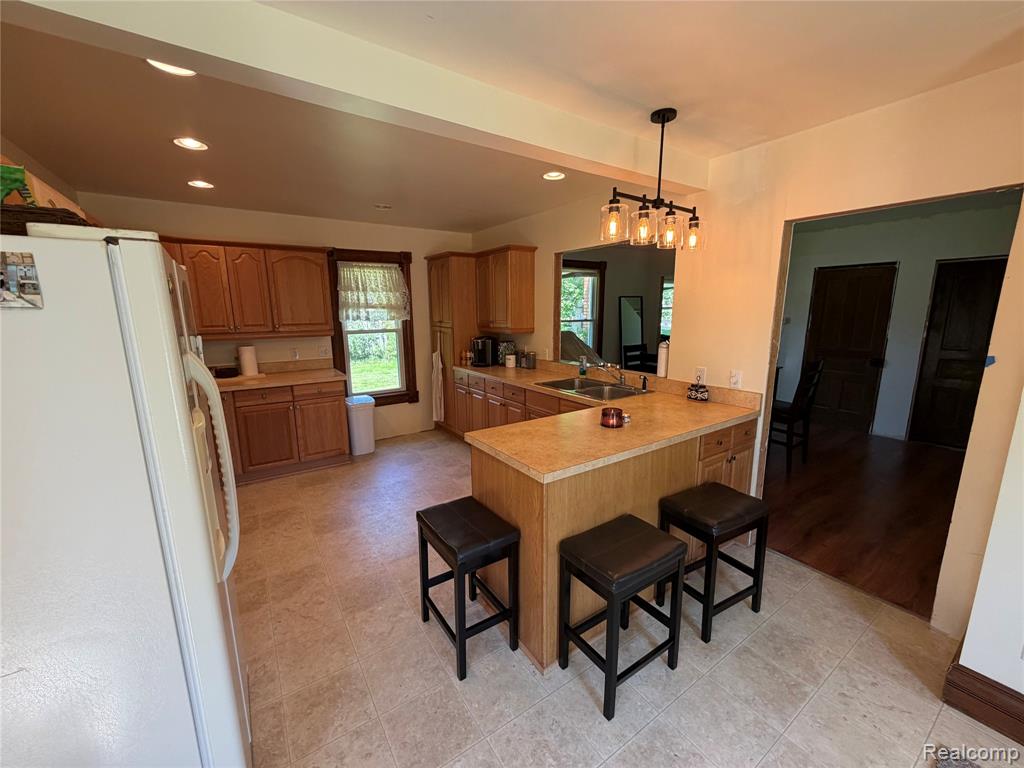 208 E Mill Street Property Photo 6