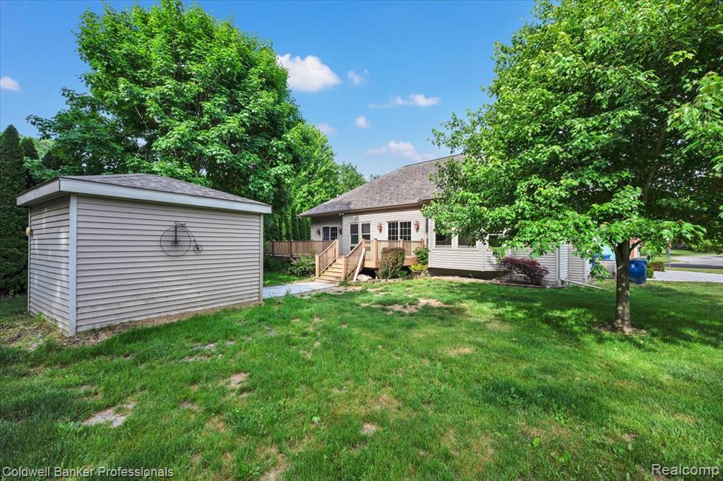 604 Carriage Way Property Photo 25