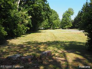 2491 Hoover Avenue Property Photo 6