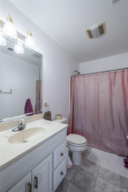 5098 Harvest Lane Property Photo 15