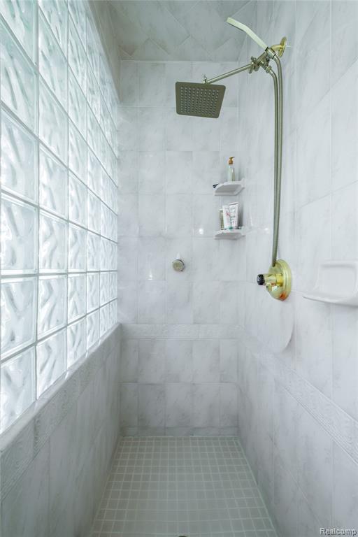 5098 Harvest Lane Property Photo 25