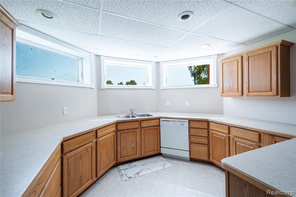 5098 Harvest Lane Property Photo 44