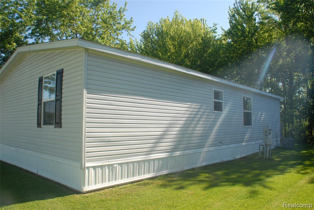 1101 Forest Lane Property Photo 4