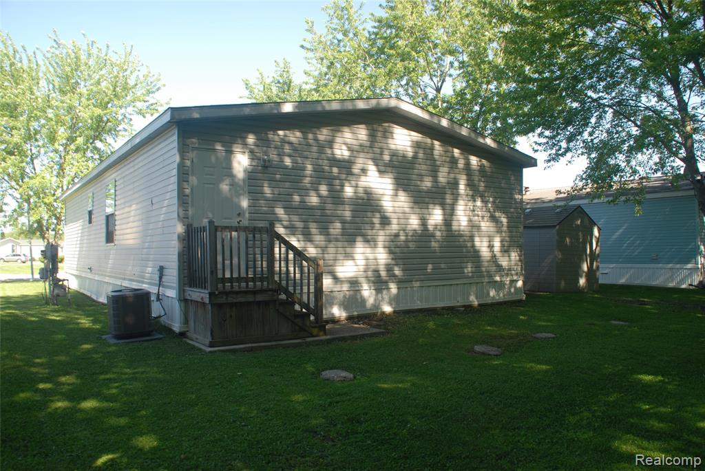 1101 Forest Lane Property Photo 7