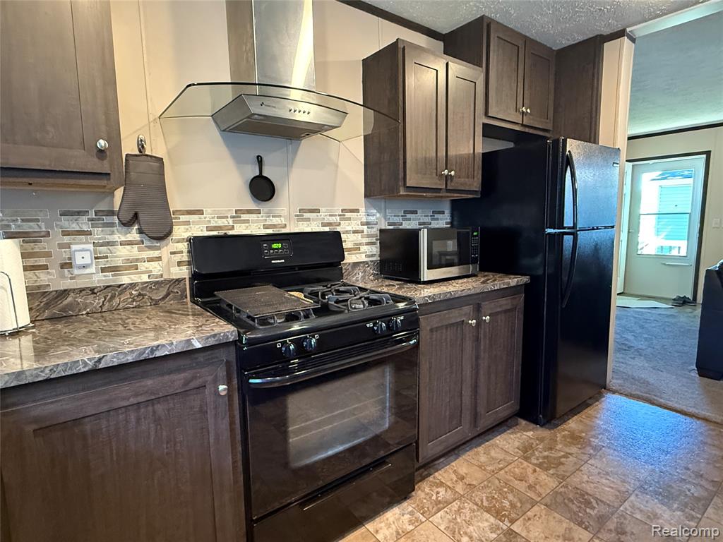 1101 Forest Lane Property Photo 16