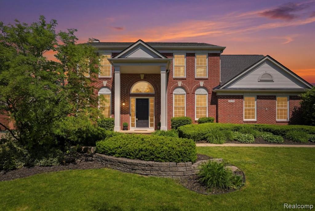 48606 Greenwich Circle Property Photo 1