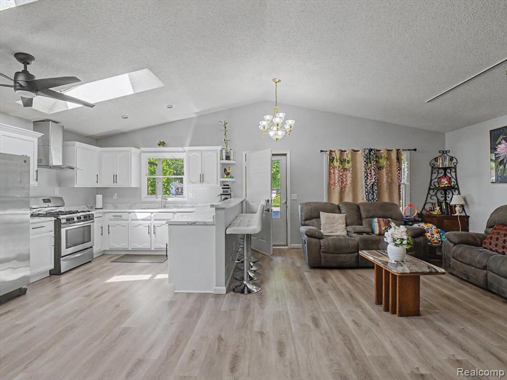 14275 Irene Street Property Photo 2