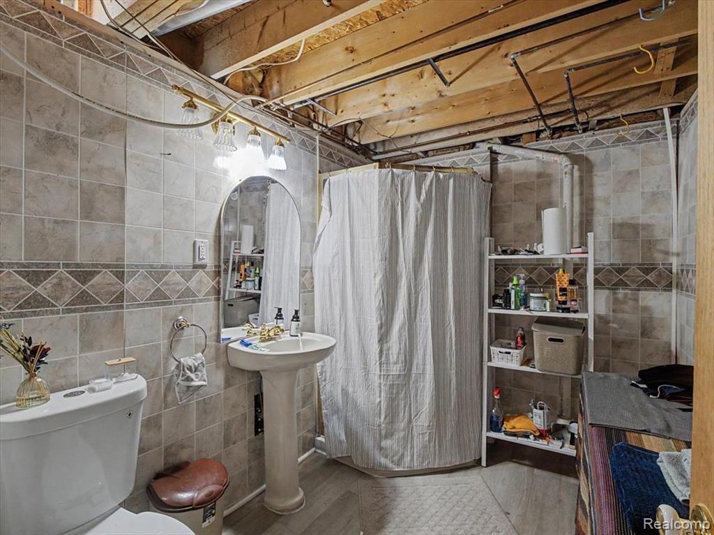 14275 Irene Street Property Photo 32