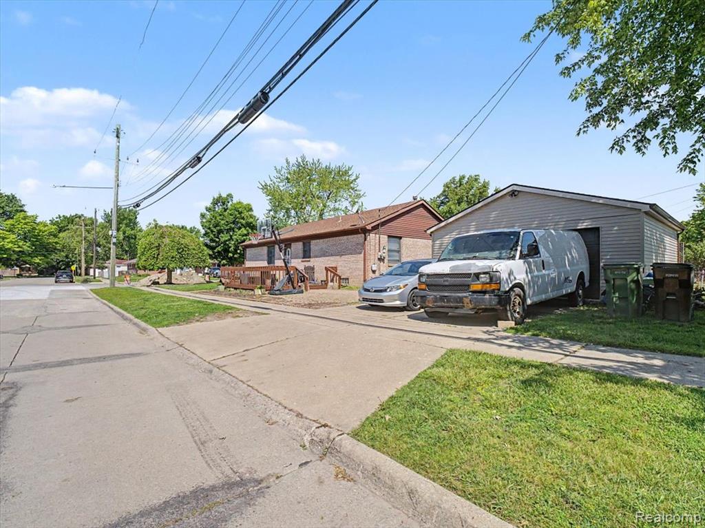 14275 Irene Street Property Photo 47
