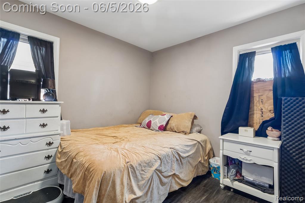 679 Moran Avenue Property Photo 8