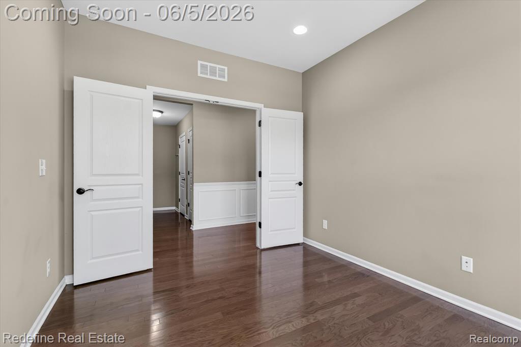 49916 Alden Property Photo 29