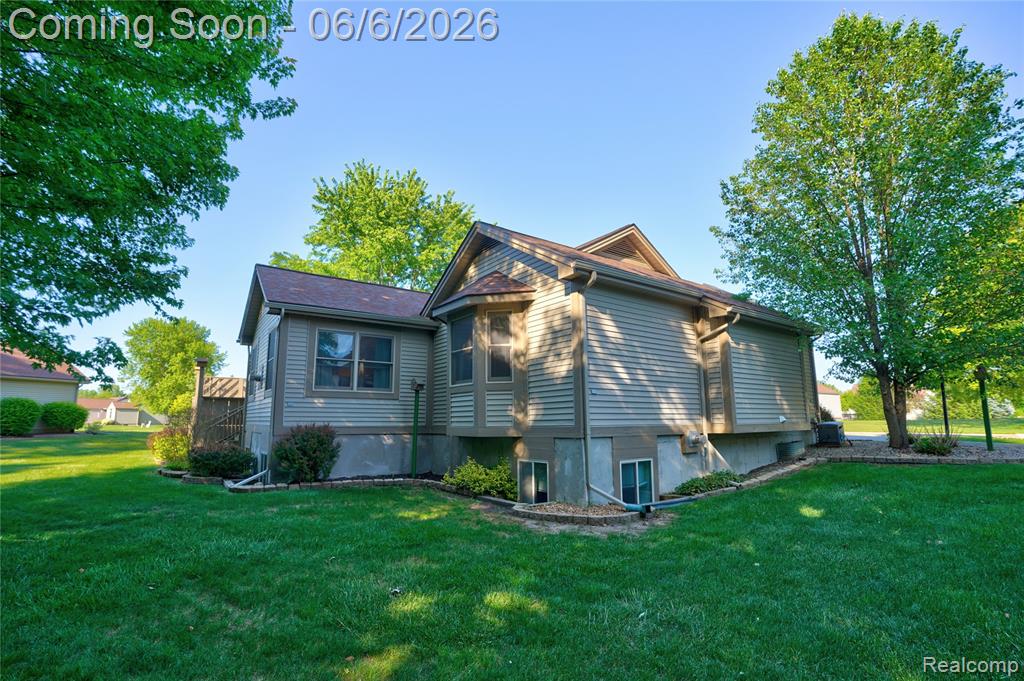 3433 Pinemeadow Court Property Photo 8