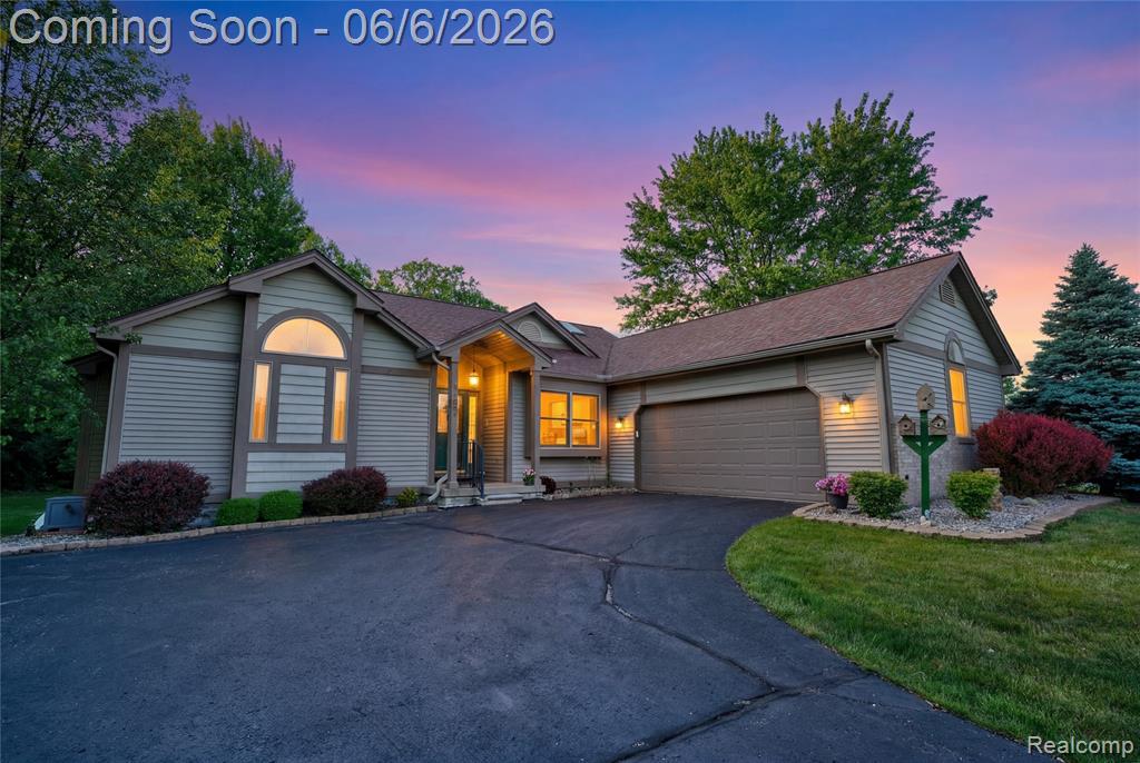 3433 Pinemeadow Court Property Photo 10