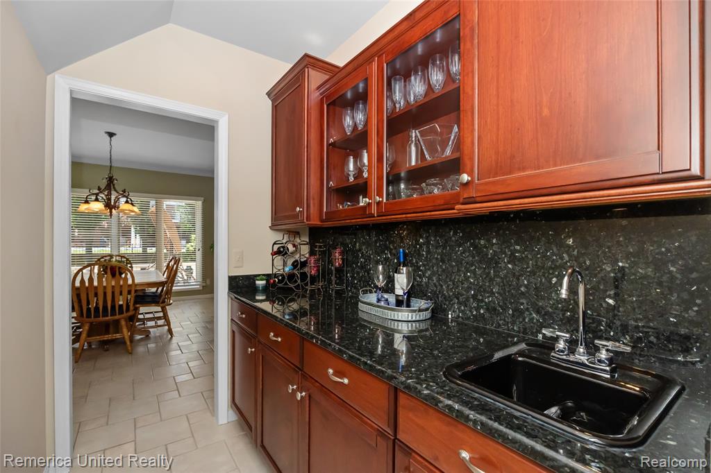 54501 Salem Drive Property Photo 15