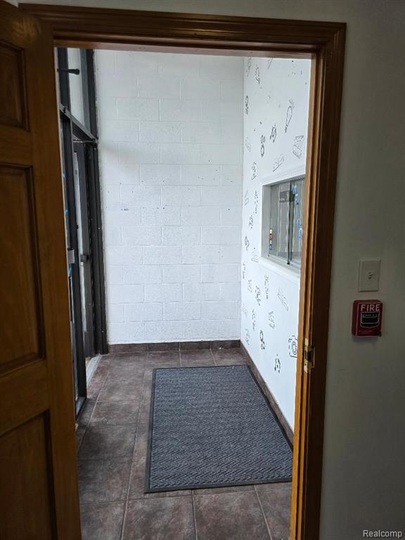 10350 W 9 Mile Road Property Photo 14