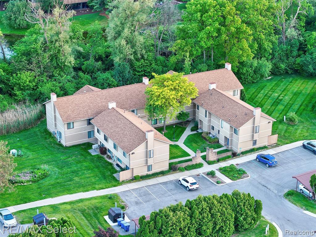 250 Briarcrest Drive Property Photo 1