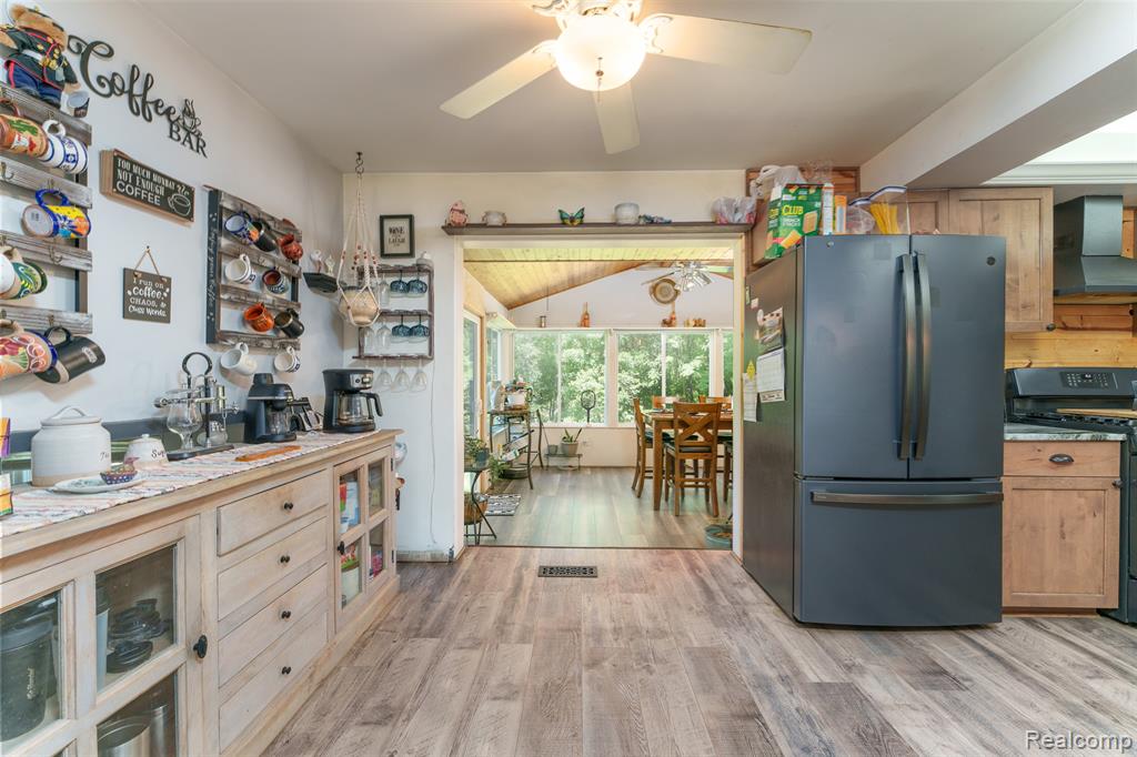 940 Rowland Road Property Photo 24