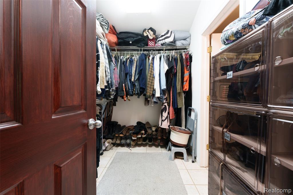 940 Rowland Road Property Photo 38