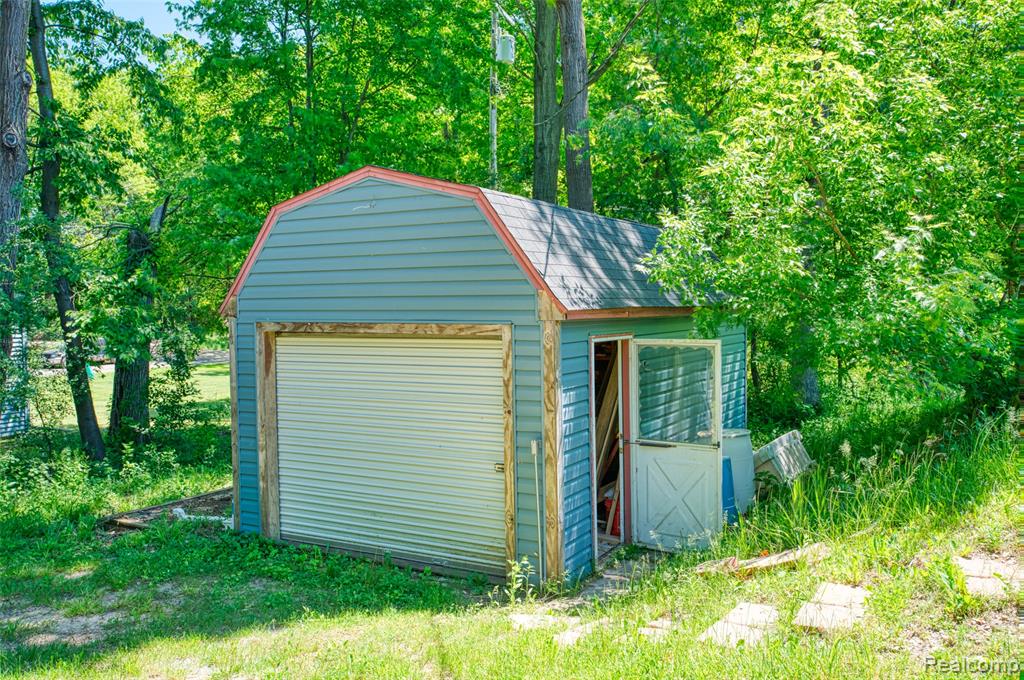 940 Rowland Road Property Photo 44