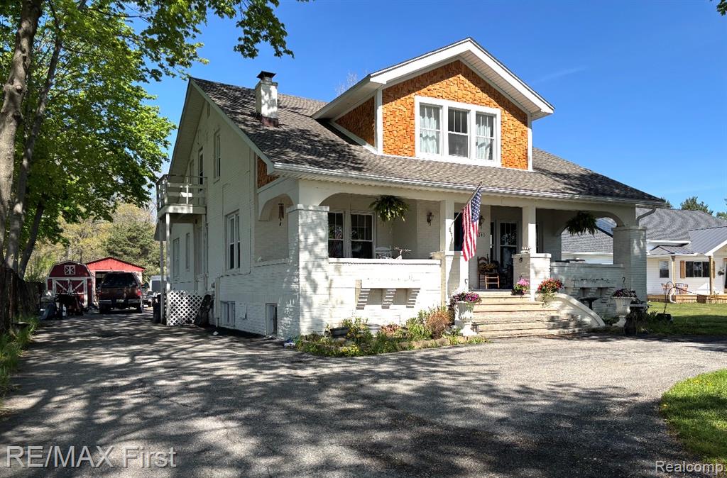 9280 River Road Property Photo 1