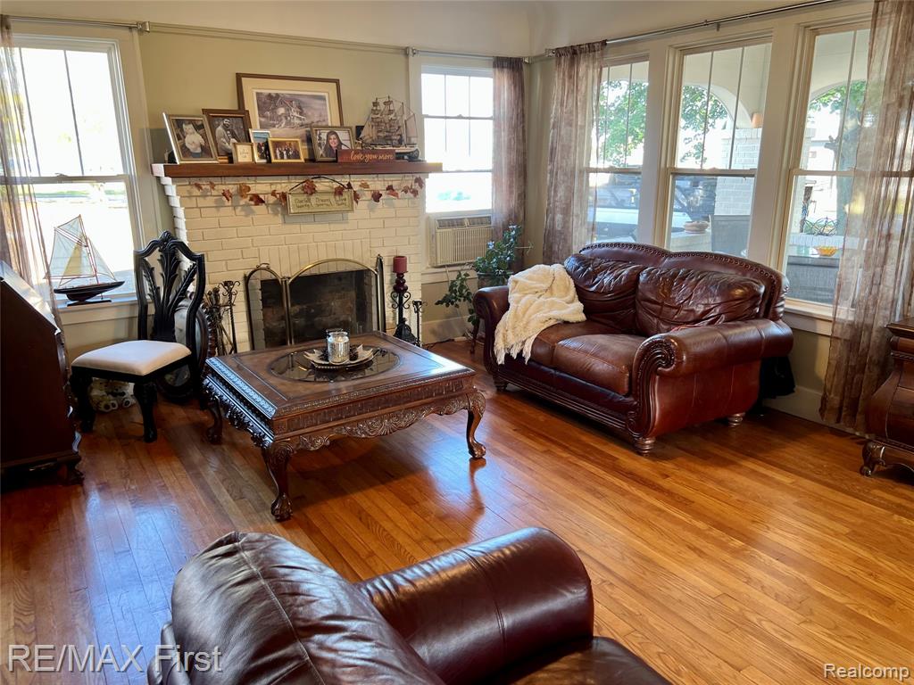 9280 River Road Property Photo 12