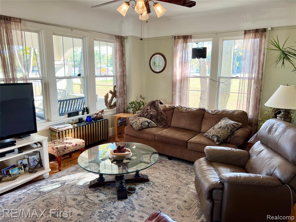 9280 River Road Property Photo 13