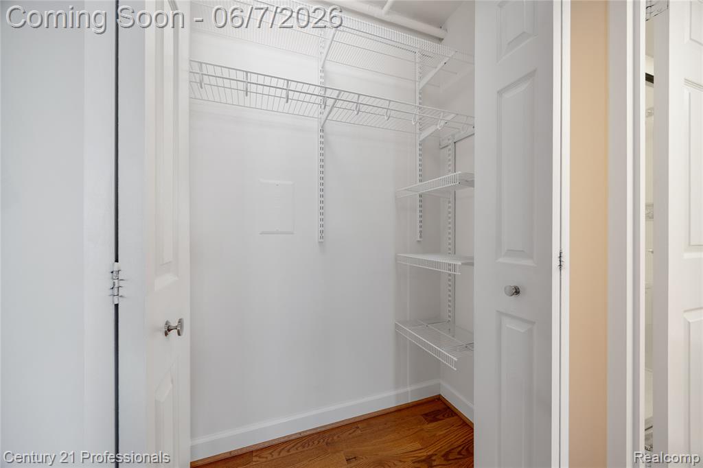 5000 Town Center Property Photo 6