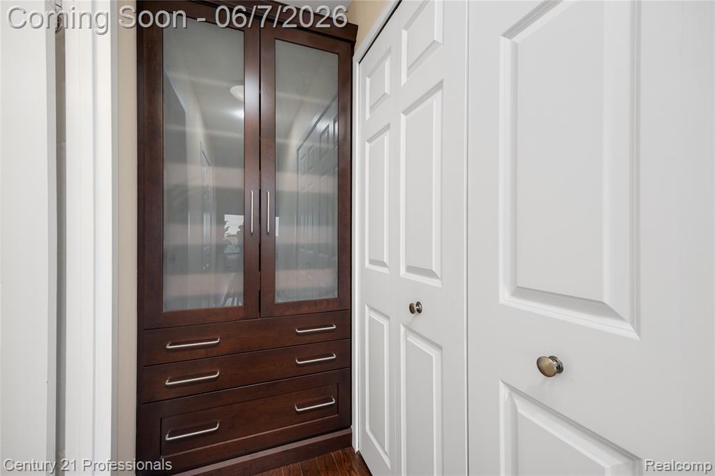 5000 Town Center Property Photo 23
