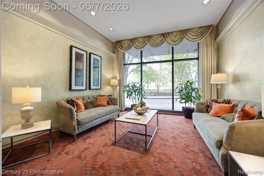 5000 Town Center Property Photo 33